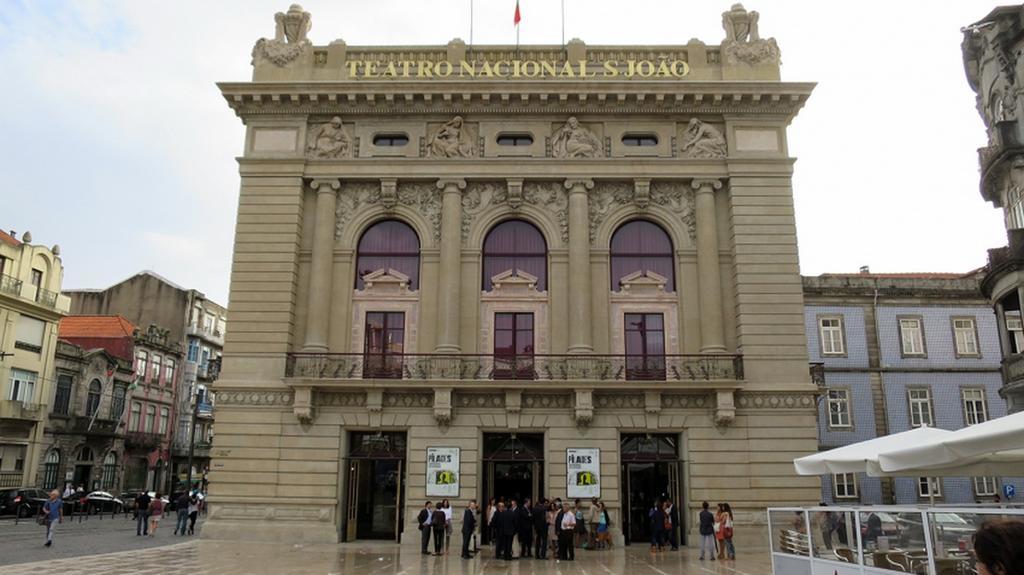 Aparthotel Oporto Entreparedes Ngoại thất bức ảnh