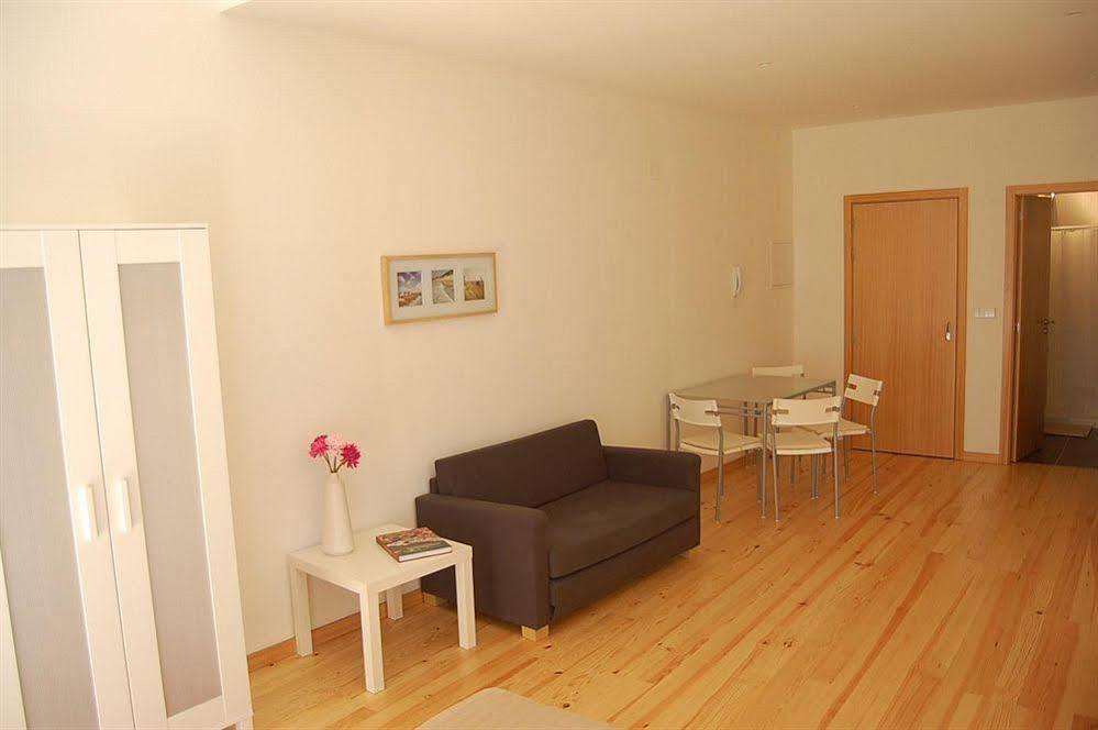 Aparthotel Oporto Entreparedes Ngoại thất bức ảnh